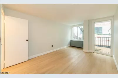 1 Wall St #1E, Fort Lee, NJ 07024 - Photo 18