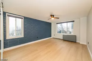 1 Wall St, Fort Lee, NJ 07024 - Photo 12