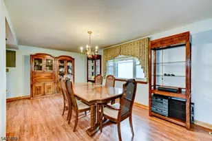 113 Berwick St, Raritan, NJ 08869 - Photo 10