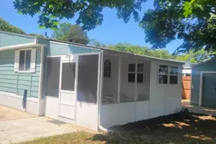 131 Douglas Dr, Jackson, NJ 08527 - Photo 2
