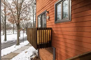 101 Village Commons, Raritan Township, NJ 08822 - Photo 2