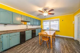 382 Howard Blvd, Mount Arlington, NJ 07856 - Photo 6