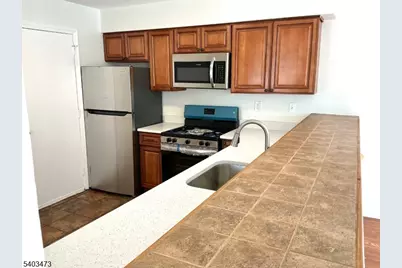 246 Hyde Park Rd, Franklin Township, NJ 08873 - Photo 10