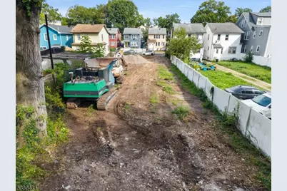 37 Grand Ave, Newark, NJ 07106 - Photo 10