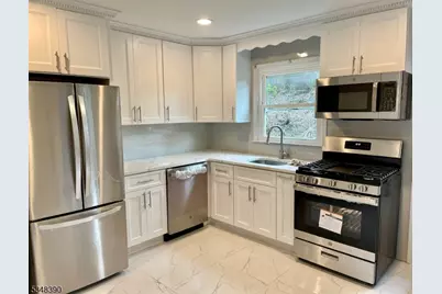 5 Edison Dr #A, Summit, NJ 07901 - Photo 2