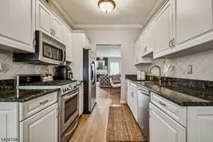 505 Tallwood Ln, Green Brook Township, NJ 08812 - Photo 6