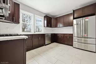 76 Riggs Pl, West Orange Township, NJ 07052 - Photo 2