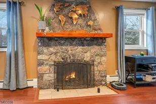 32 Overlook Rd, West Milford, NJ 07480 - Photo 12