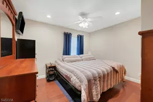 32 Overlook Rd, West Milford, NJ 07480 - Photo 16