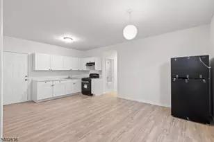 322 New St, Newark, NJ 07103 - Photo 12