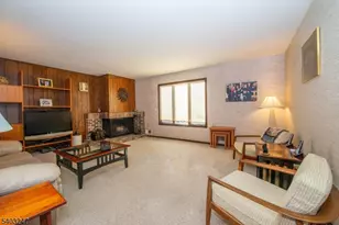 24 Malcolm Ct, Clifton, NJ 07013 - Photo 10