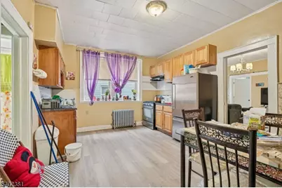 181 Pierson Street, Orange, NJ 07050 - Photo 6