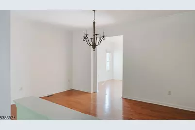 16 Riga Ct, Scotch Plains Township, NJ 07076 - Photo 12
