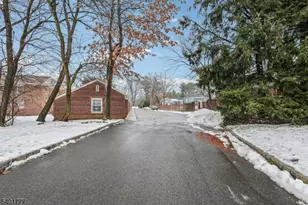 445 Morris Ave, Springfield Twp., NJ 07081 - Photo 14