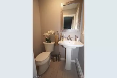 348 W Emerson Ave, Rahway, NJ 07065 - Photo 14