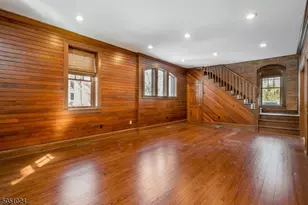 10 Oak St, Morristown, NJ 07960 - Photo 18