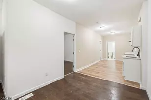 152 S 10th St, Newark, NJ 07107 - Photo 6