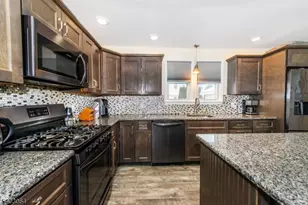 1216 Ringwood Ave, Wanaque, NJ 07420 - Photo 10