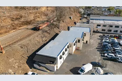 320 Broad St, Summit, NJ 07901 - Photo 24