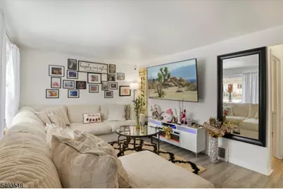 97 Long Hill Dr, Clifton, NJ 07013 - Photo 6