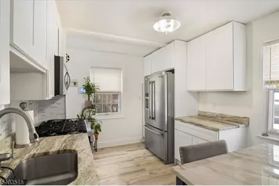 97 Long Hill Dr, Clifton, NJ 07013 - Photo 10