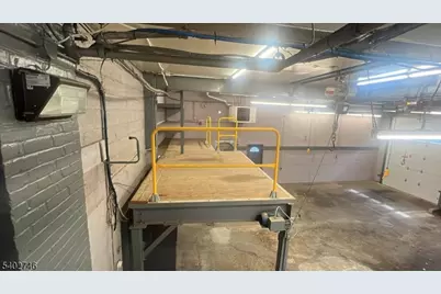 328 Orange Rd, Montclair, NJ 07042 - Photo 12