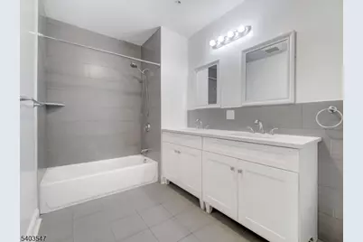 90 Clinton Ave #204, Newark, NJ 07114 - Photo 22