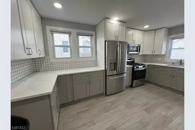 20 Van Dyke Pl, Summit, NJ 07901 - Photo 1