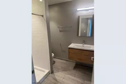 116 Washington St #3D, Newark, NJ 07102 - Photo 6