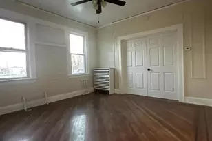 61 Wainwright St, Newark, NJ 07112 - Photo 1