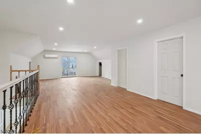 109 Monmouth Ave, Wayne, NJ 07470 - Photo 18