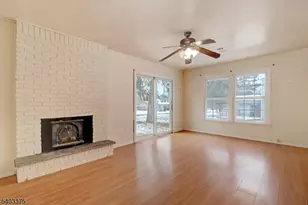 5 Vincent Dr, Parsippany, NJ 07054 - Photo 6