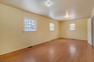 5 Vincent Dr, Parsippany, NJ 07054 - Photo 12