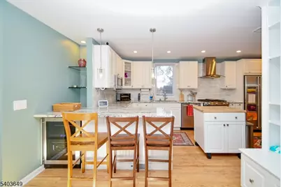 11 Morris Ct, Summit, NJ 07901 - Photo 6