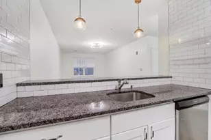 90 Clinton Ave, Newark, NJ 07114 - Photo 8