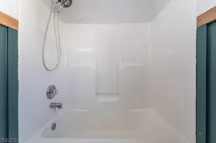 4 Windsor Ln, Lopatcong Township, NJ 08865 - Photo 26