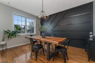 4 Windsor Ln, Lopatcong Township, NJ 08865 - Photo 8