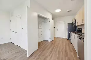 49 S Day St, Orange, NJ 07050 - Photo 10