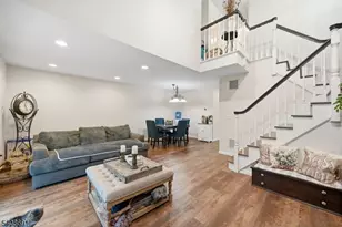 12 Mountain Ridge Rd, Bloomingdale, NJ 07403 - Photo 14