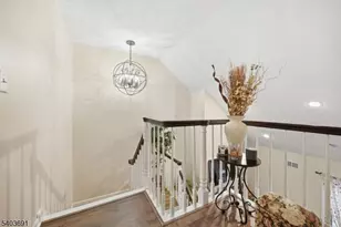 12 Mountain Ridge Rd, Bloomingdale, NJ 07403 - Photo 16