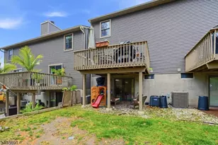 12 Mountain Ridge Rd, Bloomingdale, NJ 07403 - Photo 32