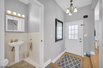 48 Main Ave, Wallington, NJ 07057 - Photo 4