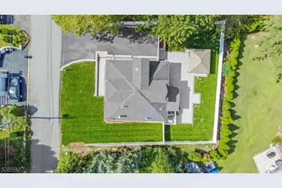 82 Pocohontas Path, Lincoln Park, NJ 07035 - Photo 2