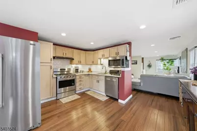 64 Highland Trail, Denville, NJ 07834 - Photo 18