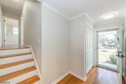 8 Abby Rd, Morris Township, NJ 07960 - Photo 2