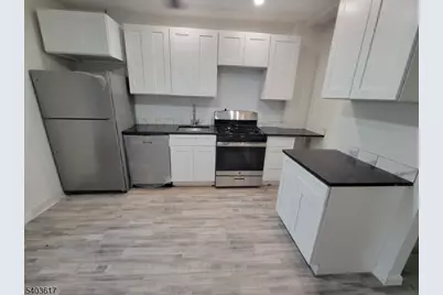 14 Wilson St, Clifton, NJ 07011 - Photo 24