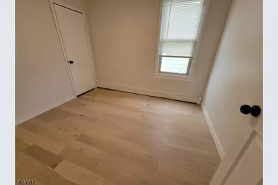 14 Wilson St, Clifton, NJ 07011 - Photo 14