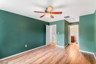 55 Cherrywood Dr, Franklin Township, NJ 08873 - Photo 16