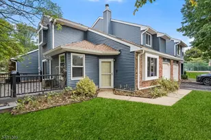 55 Cherrywood Dr, Franklin Township, NJ 08873 - Photo 1