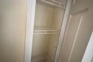 6 Carmella Ct, Newark, NJ 07104 - Photo 4